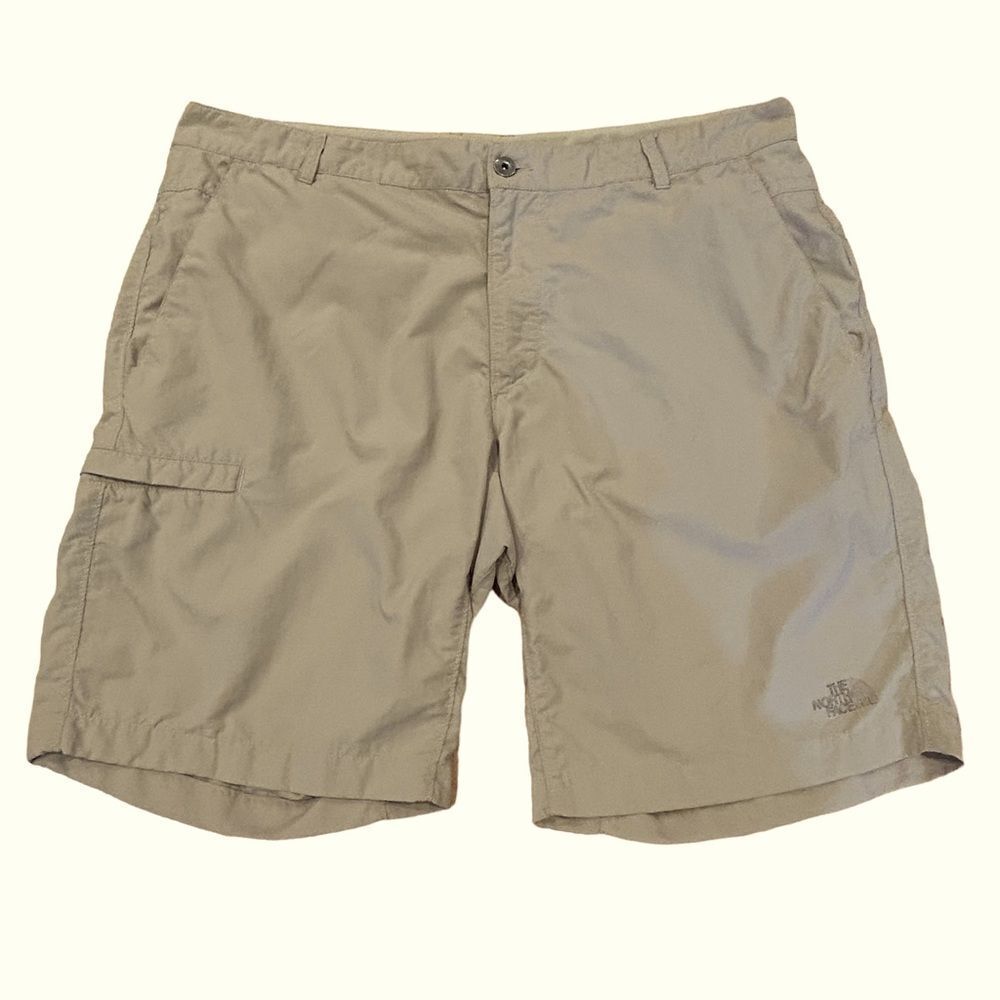 The‎ North Face Tan Nylon Shorts 40